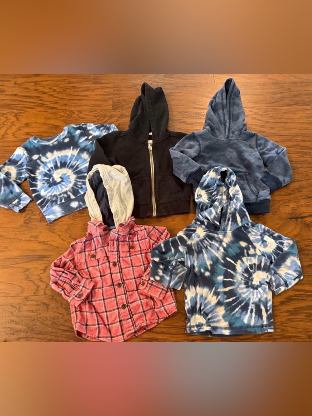 Bundle of Baby Boy Sweatshirts 18m